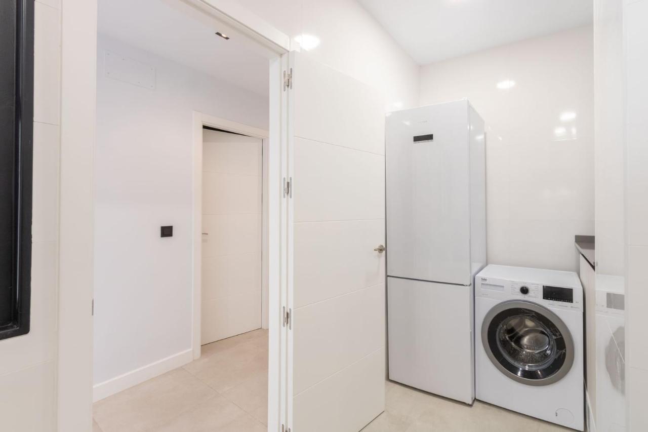 Imagen Metrosol Deluxe By Valcambre Apartment Seville Exterior photo